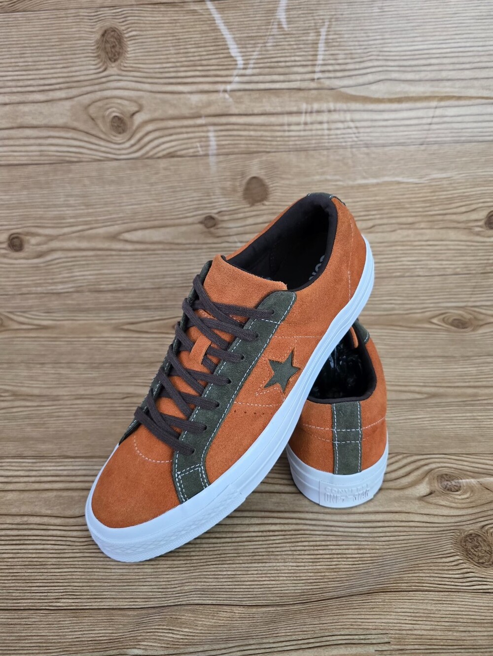 Converse-One Star Ox 'Bold Mandarin'
